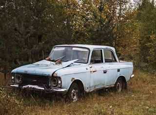 Trading In Your Wheels: A Guide to Maximizing Your Old Car's Value