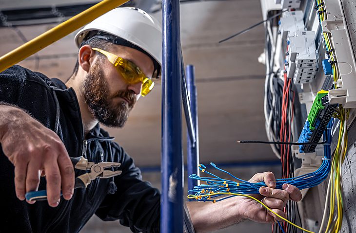 The Ultimate Guide to Hiring an Electrician for House Wiring