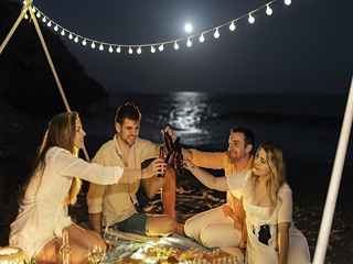 yacht party