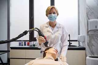 Laser Hair Bleaching in Abu Dhabi