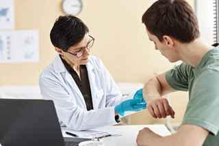 Dermatologist in Abu Dhabi