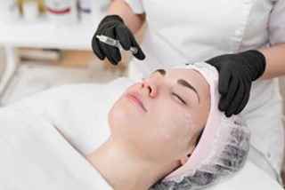 Exploring the Benefits of Cosmelan Peel Treatment