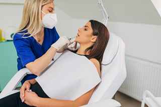 Reasons to Consider Lip Reduction Surgery